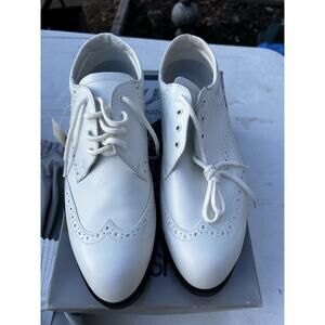 VTG Endicott Johnson Golf Shoes Men’s White Leather Sz 9 Original Box New Fuzzy